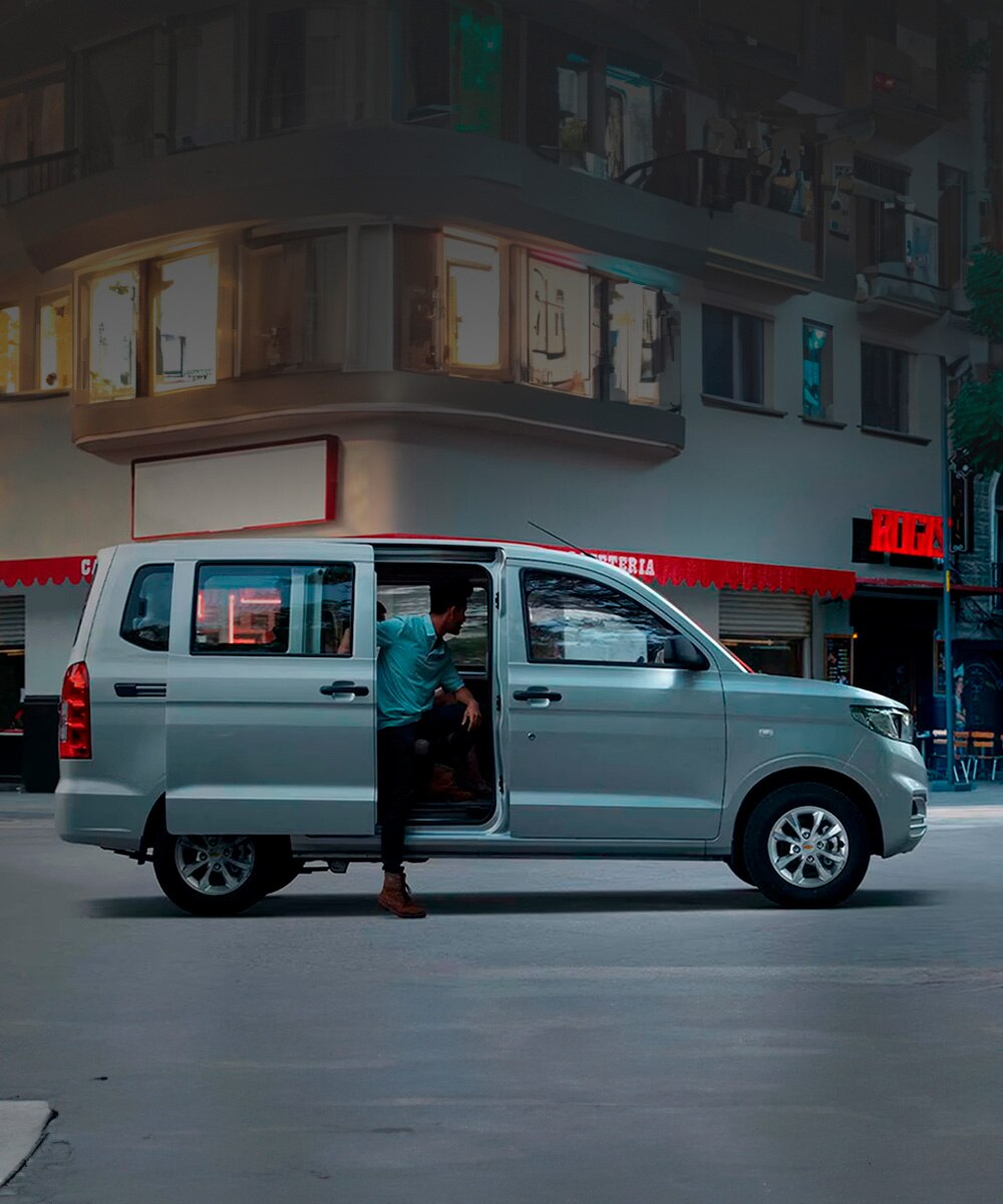 Cargo Chevrolet N400 Pasajeros